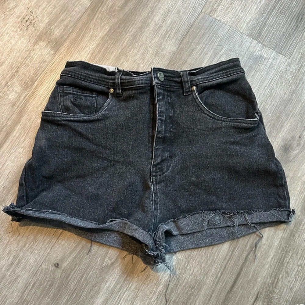 Gloria Vanderbilt Vintage High Waisted Shorts - Picture 1 of 5